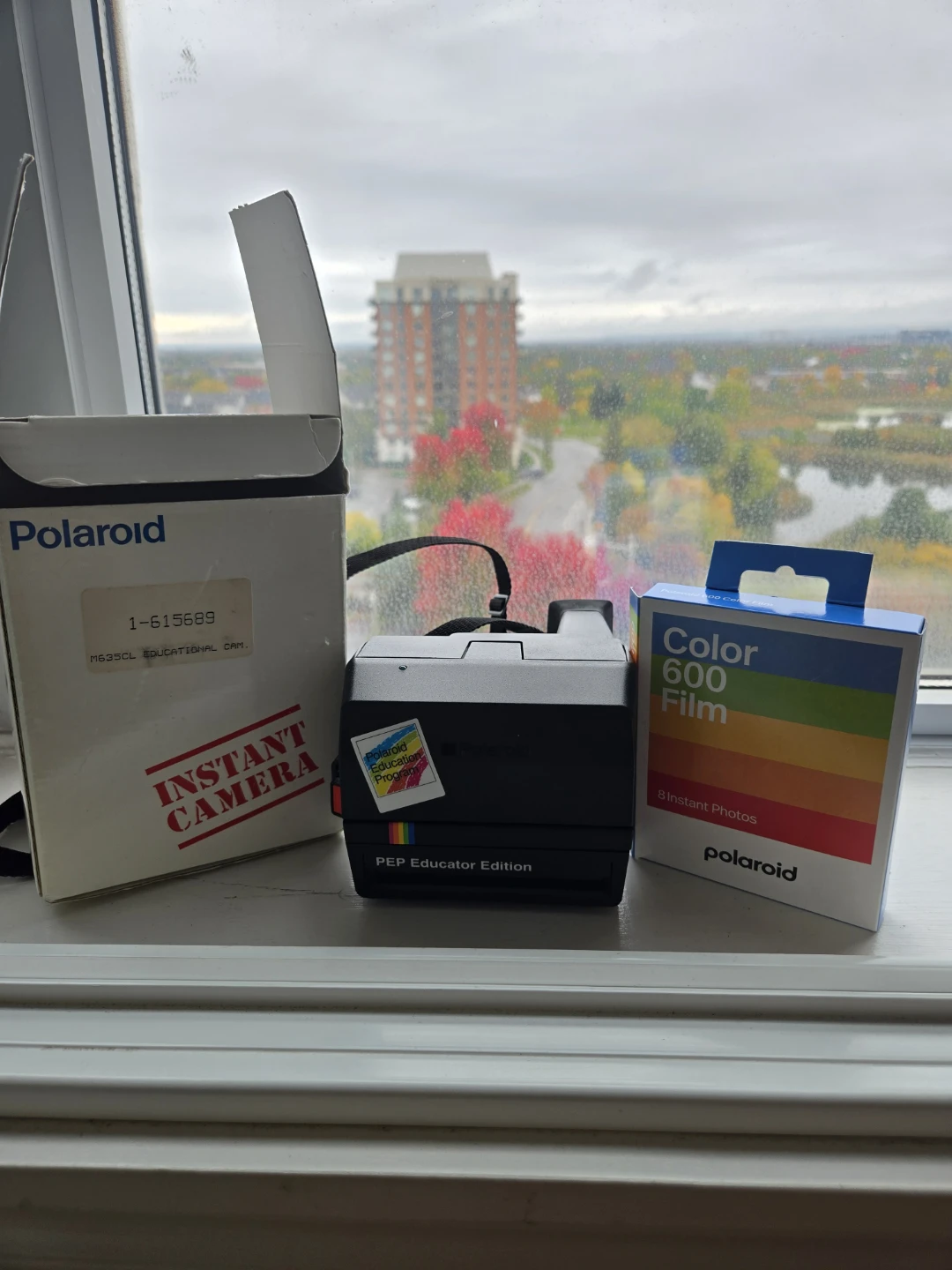 Polaroid PEP Educator Edition Camera with 600 Film - photo 2