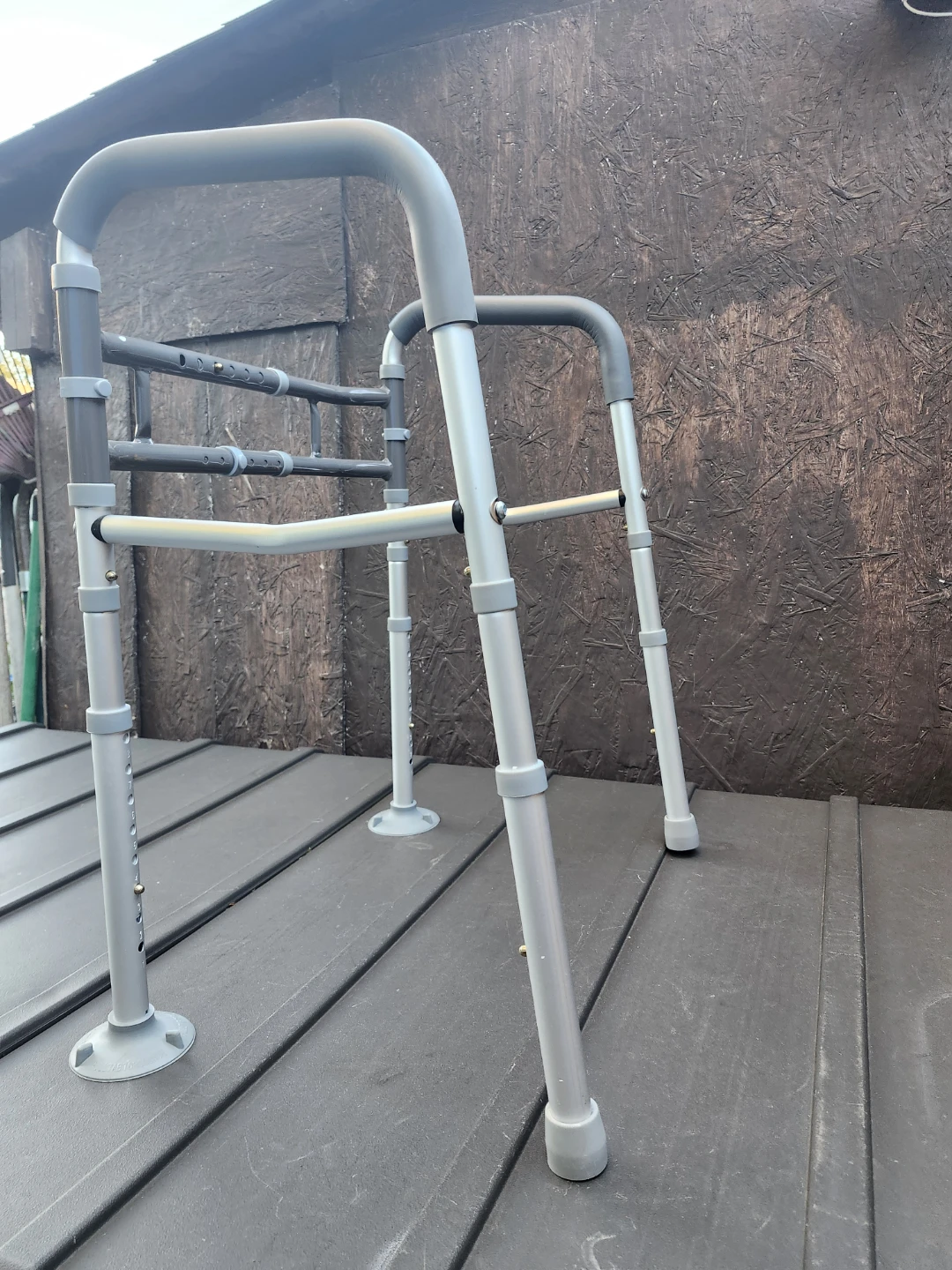 Adjustable Toilet Safety Rail (almost new) - photo 2