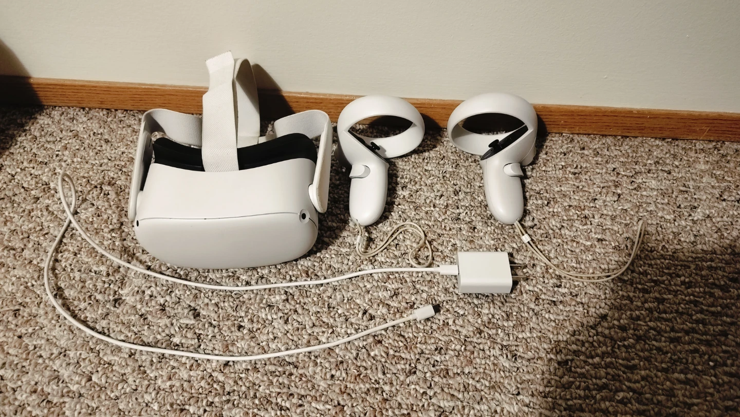 Meta / Oculus Quest 2