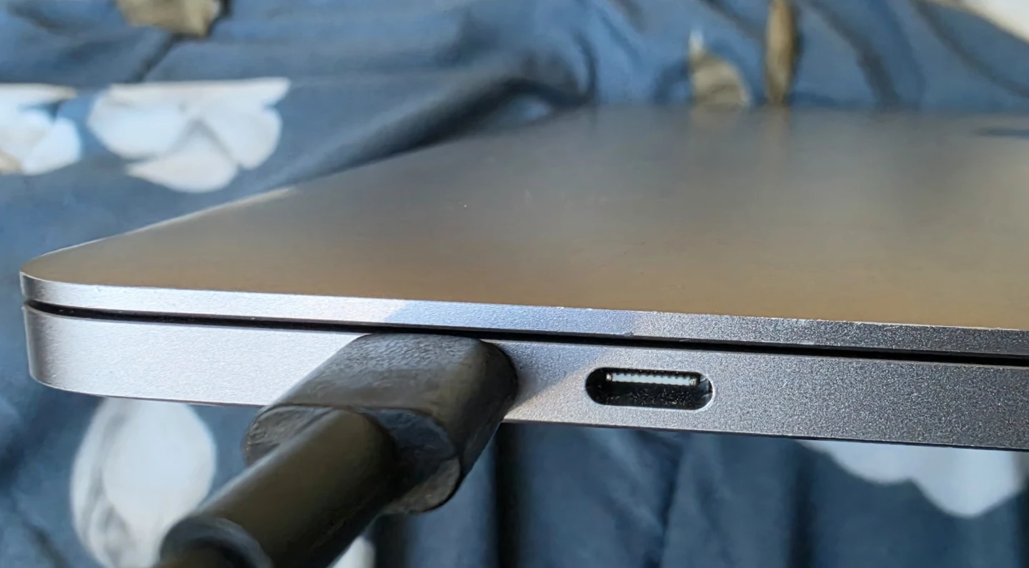 MacBook Pro 2018 for sale - photo 4