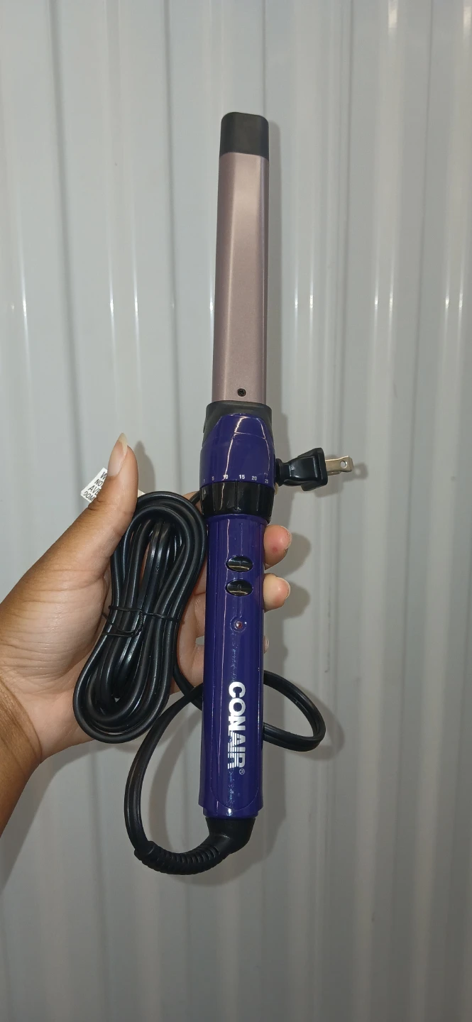 Curling iron for sale/please read description