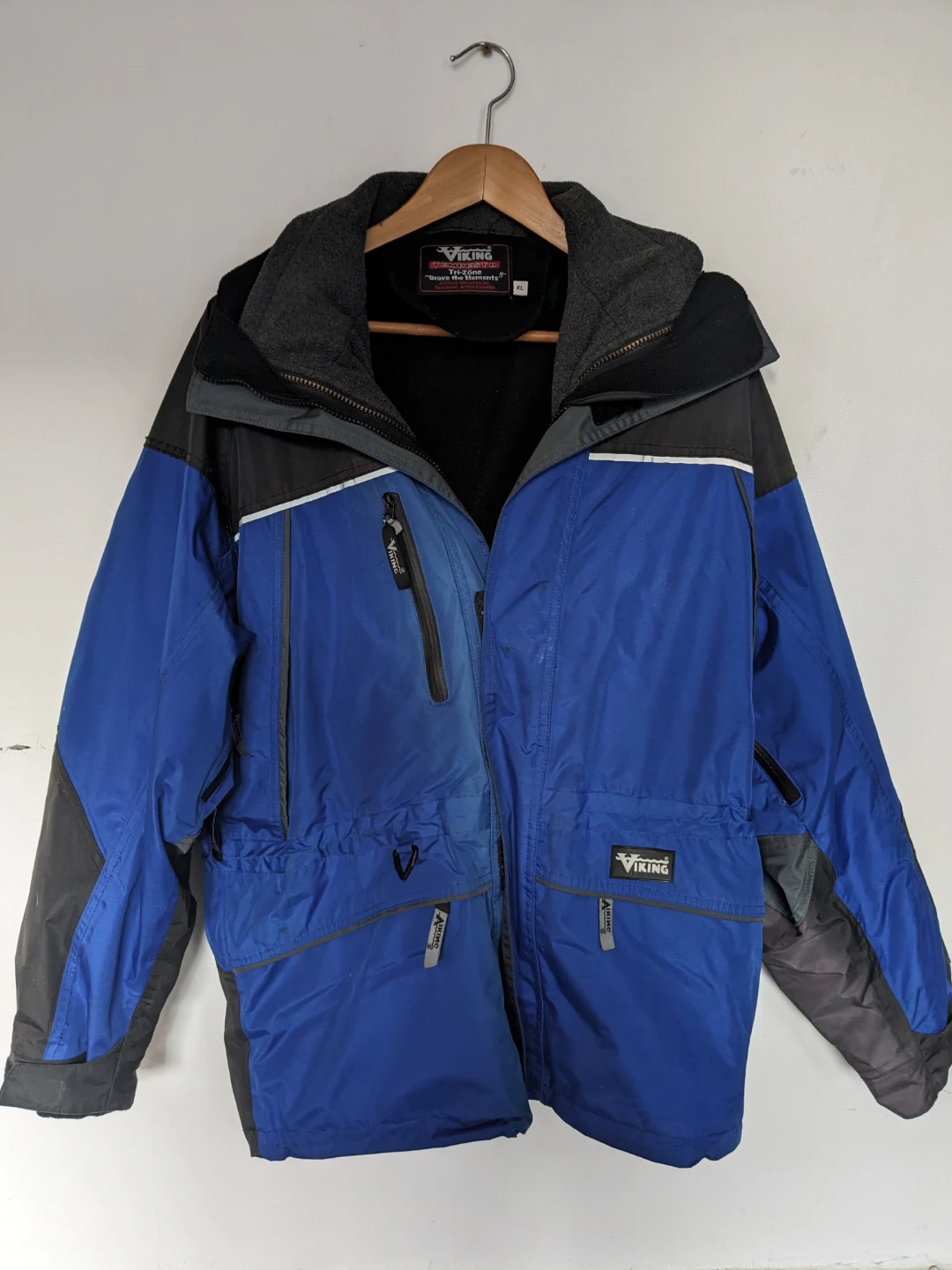 Coats - photo 3