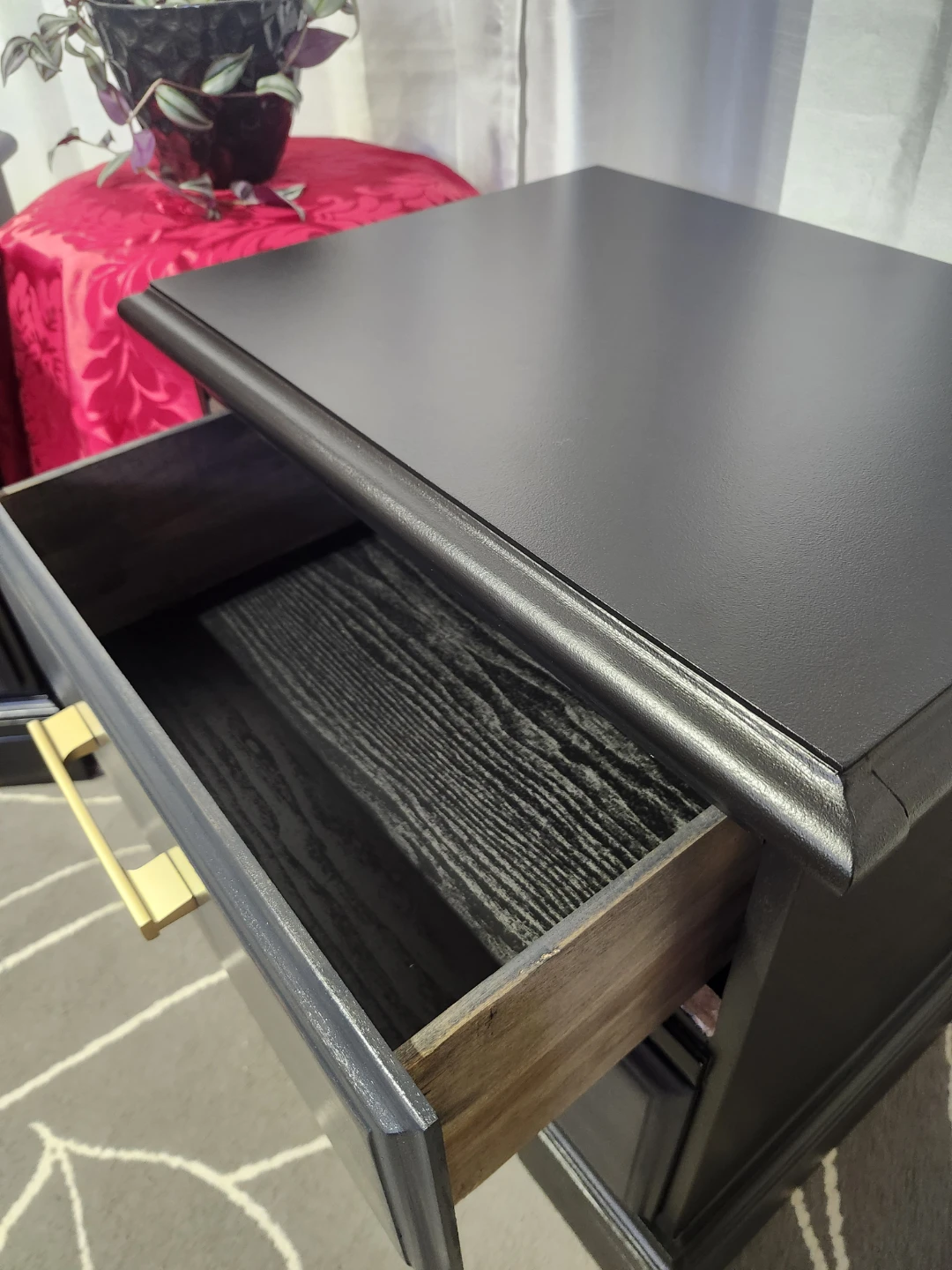 Set of Two Black Nightstands with Gold Handles - photo 3