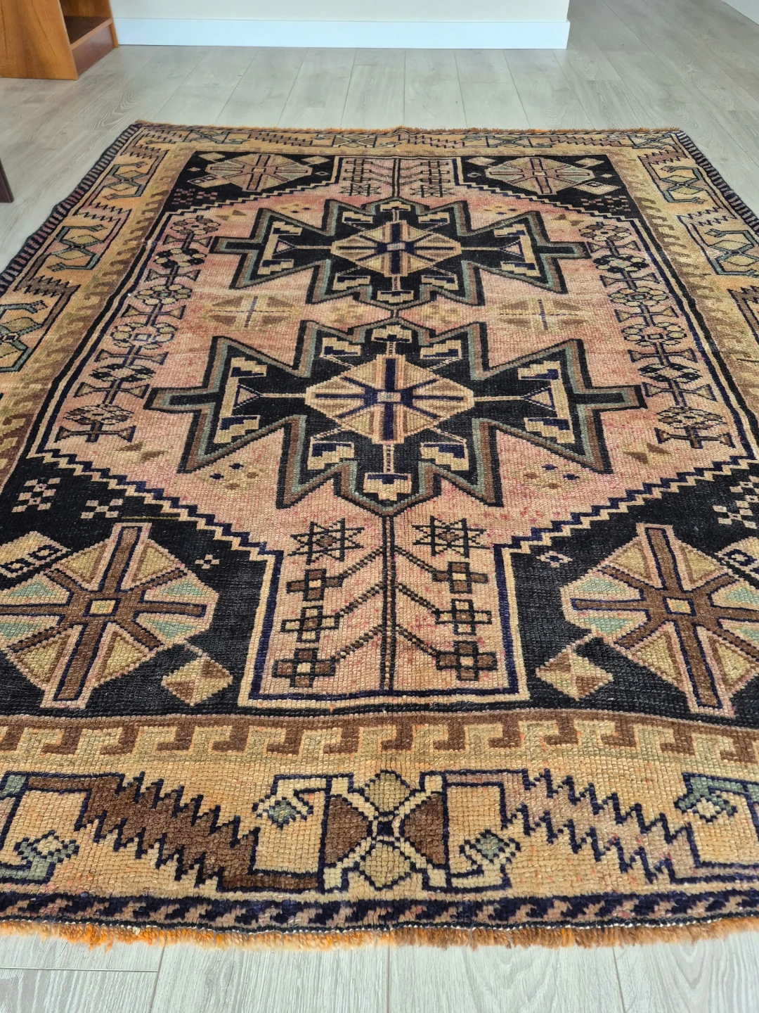 Vintage Persian Tribal Style Hand-Knotted Wool Area Rug - photo 5