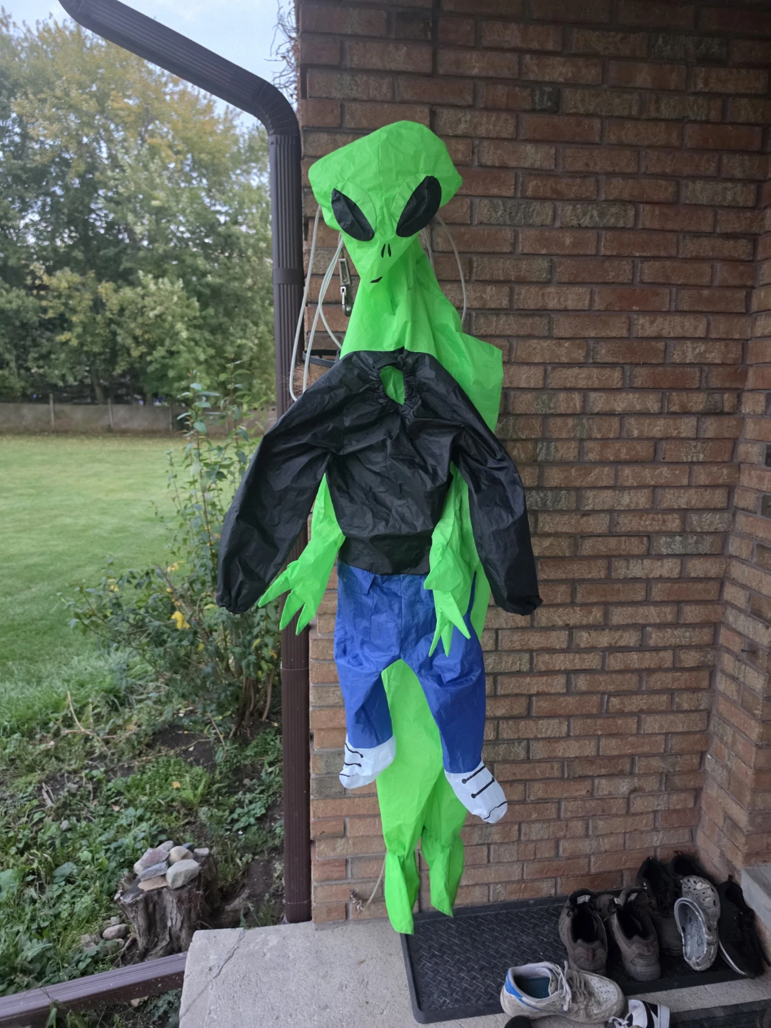Inflatable Alien Costume with Fan