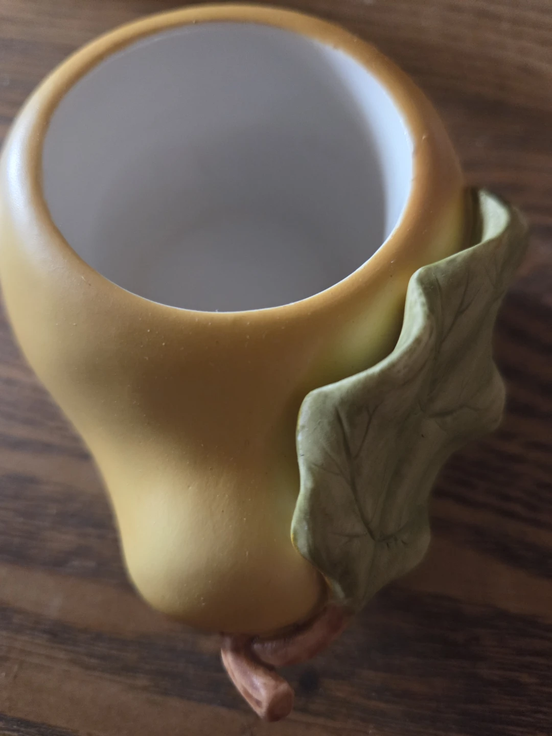 Party lite Ceramic Pear Shaped votive Holder