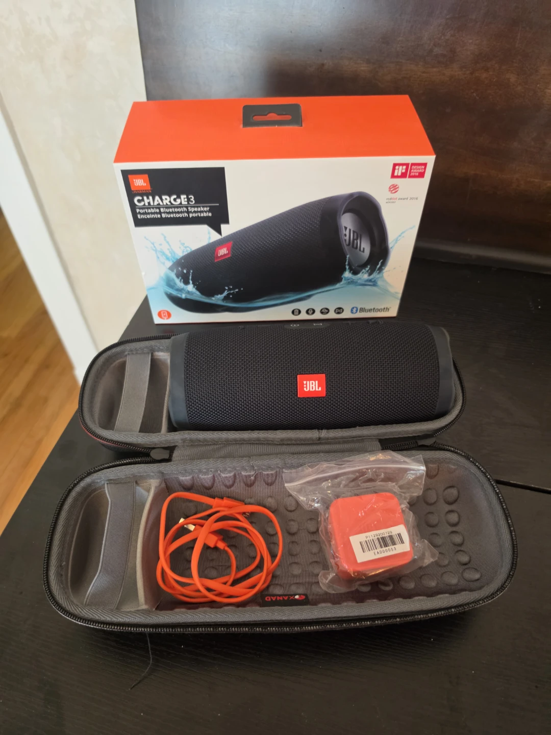 JBL Charge 3 Bluetooth Speaker with Box, Charger & Carrying Case - photo 2