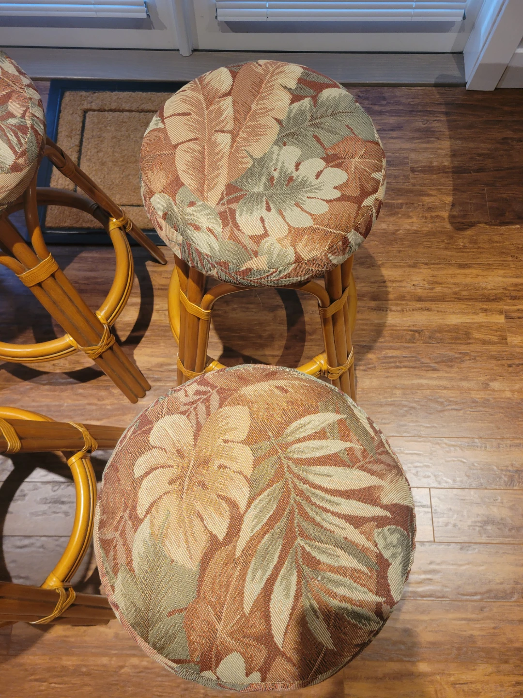 Set of 6 Rattan Bar Stools - photo 4