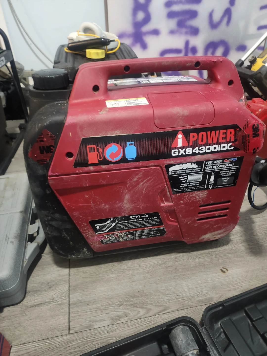 A-iPower GXS4300iDC Inverter Generator