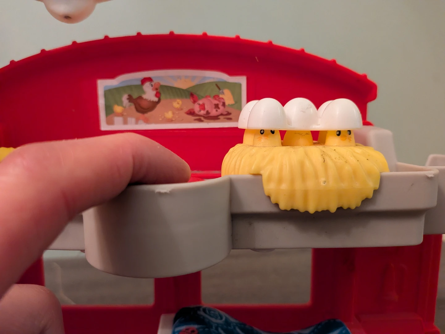 Fisher-Price Little People Caring for Animals Farm - photo 3