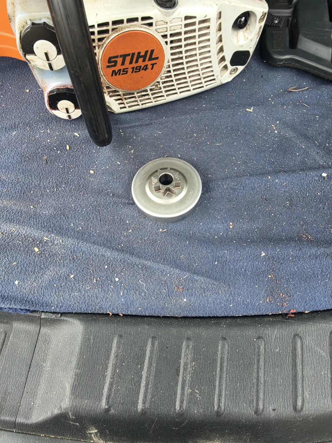 Stihl MS 194T Chainsaw - photo 3