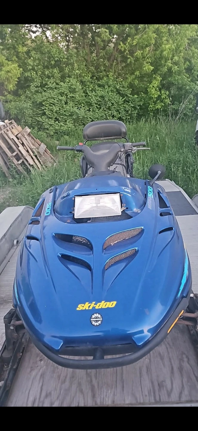 Ski-Doo Touring SLE 500 Snowmobile - photo 2