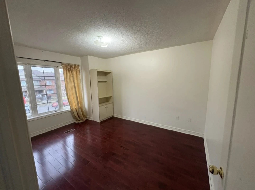 Spacious Private bedroom with separate washroom for rent.