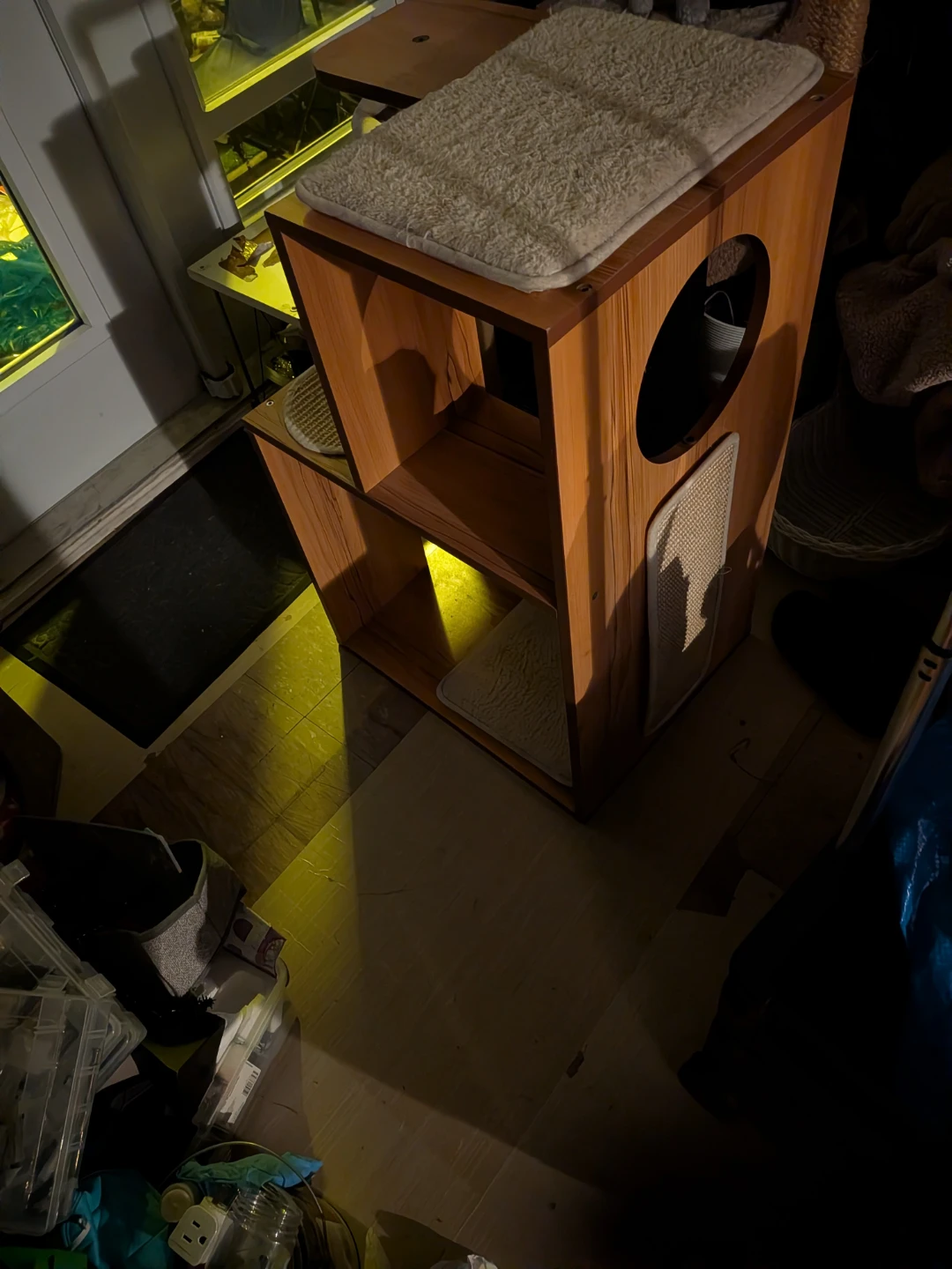Catit Vesper Wooden Cat Tower - photo 2