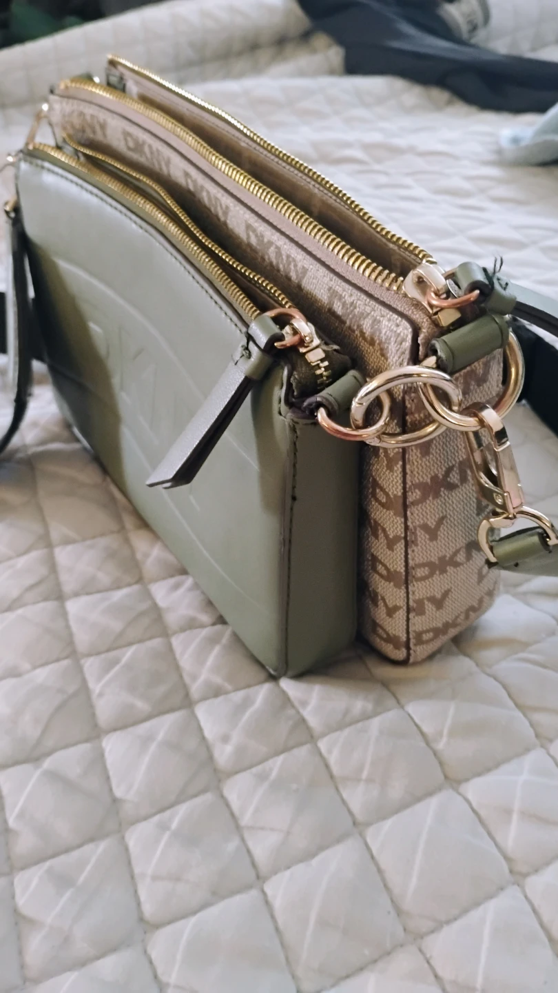 DKNY Multi-Compartment Crossbody Bag - photo 3