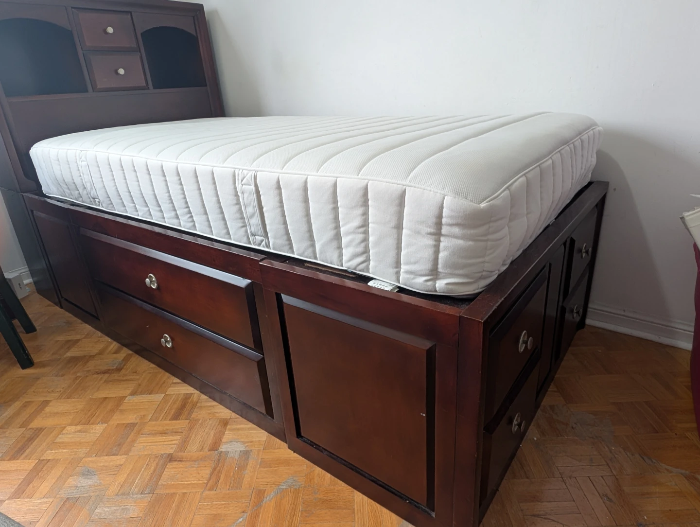 Single cherry wood storage bed - photo 3
