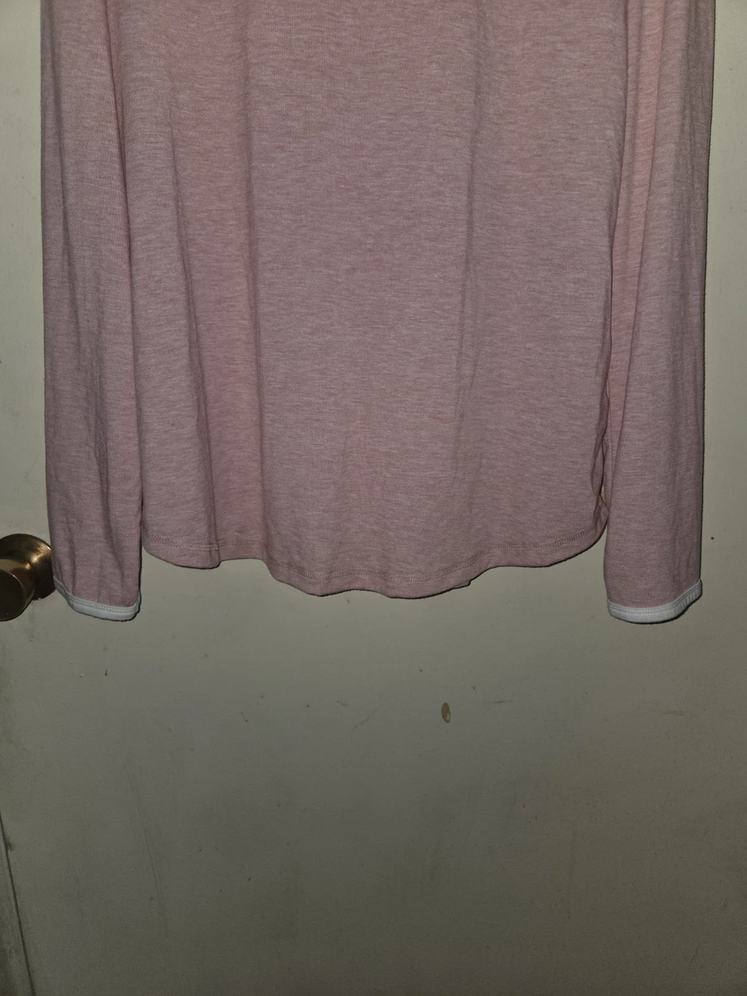 Merokeety Long-Sleeved Top W/ Neck & Cuff Trim in a Ladies M - photo 4