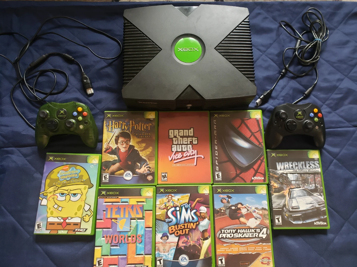 Original Xbox Console + 6 games + 2 controllers BUNDLE