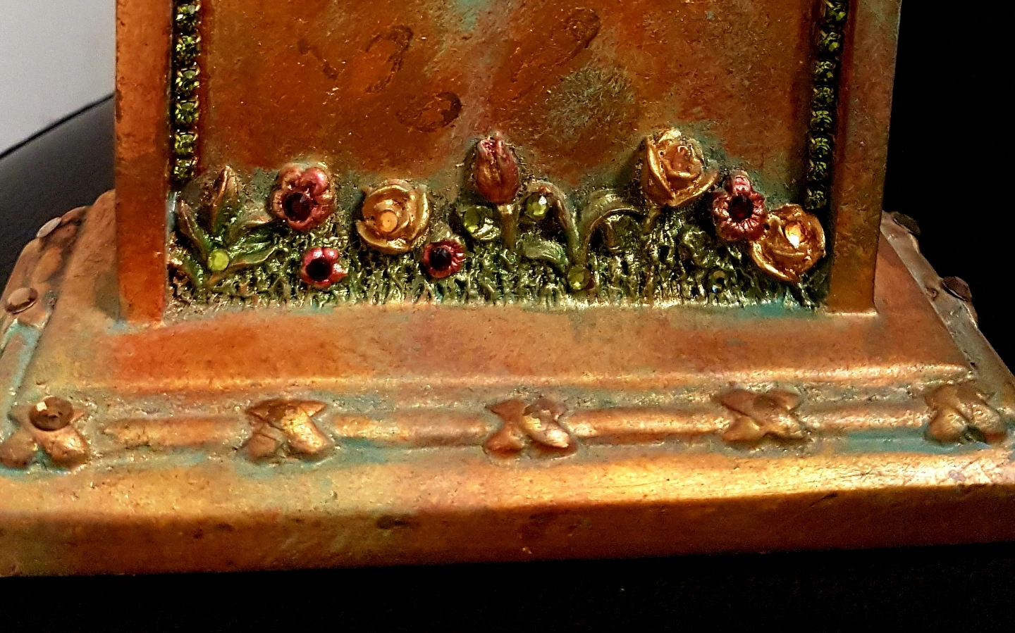 Vintage-Style Decorative Table Clock - photo 4