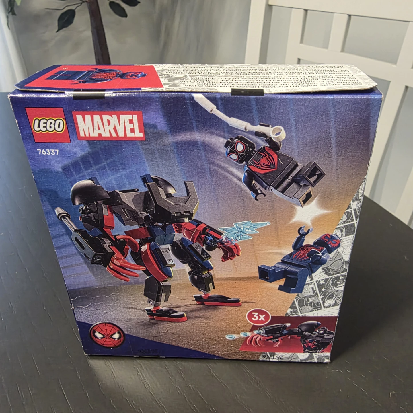 LEGO Marvel Miles Morales Mech vs. Spider-Man 2099 - photo 2