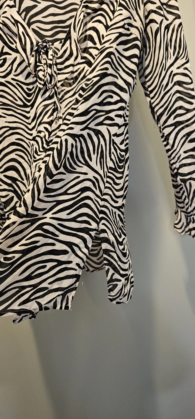 Zebra Print Tie-Front Blouse - photo 3