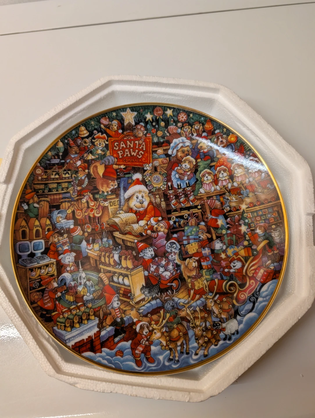 Franklin Mint Santa Paws' Workshop Collector Plate