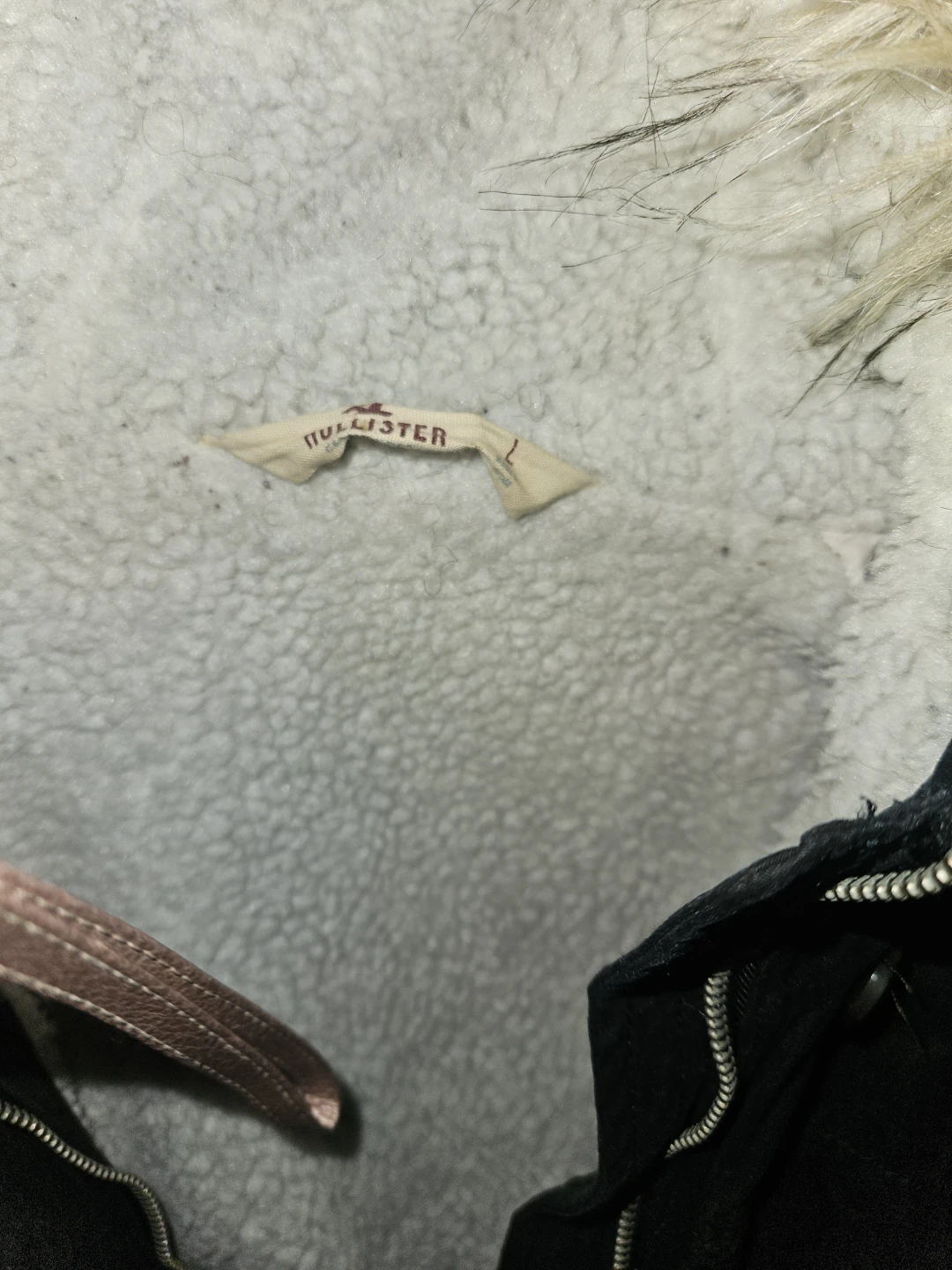 Hollister sherpa-lined parka, black - photo 2