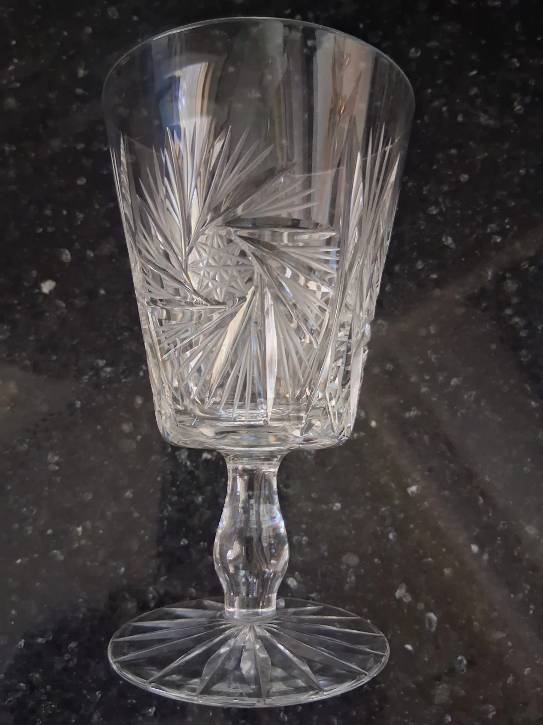 Set of 7 Vintage Pinwheel Cut Crystal Glasses - photo 4