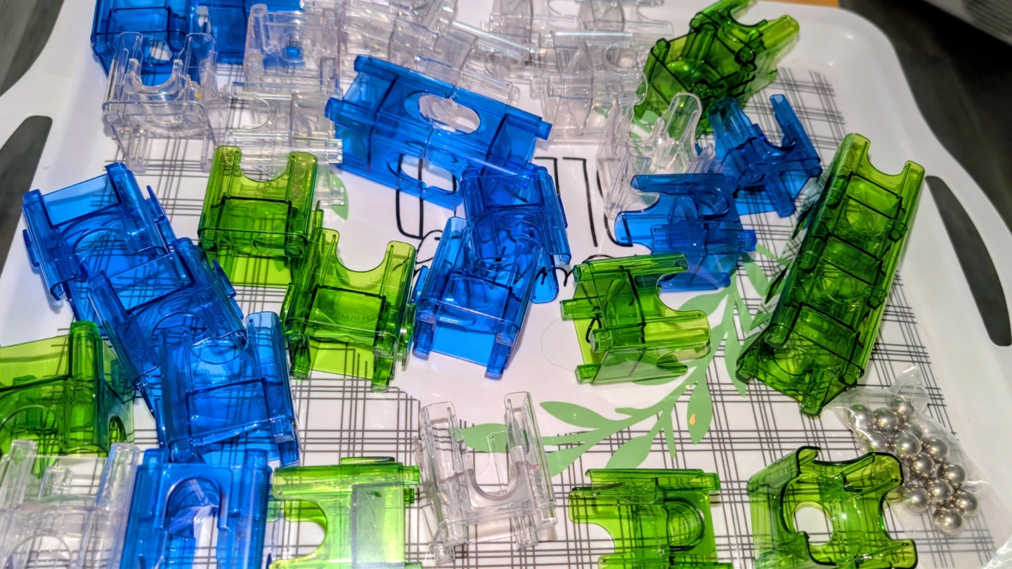 MindWare Q-BA-MAZE 2.0 Cool Colors Starter Box - photo 3