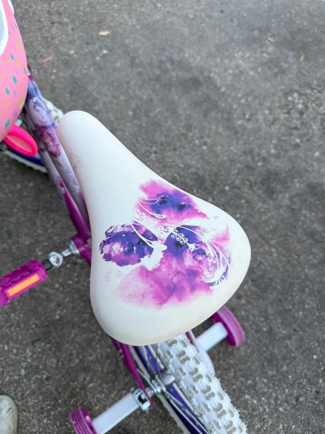Huffy Seastar Kids Bike with Training Wheels and Helmet - photo 5