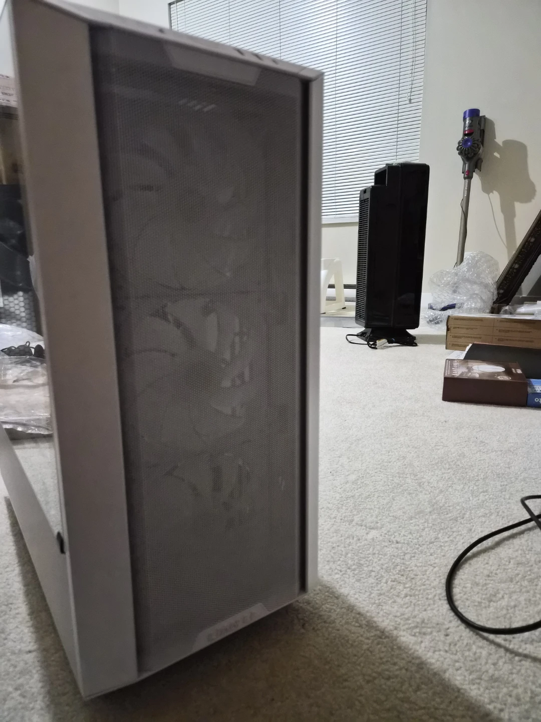 Lian Li Lancool III White PC Case - photo 2