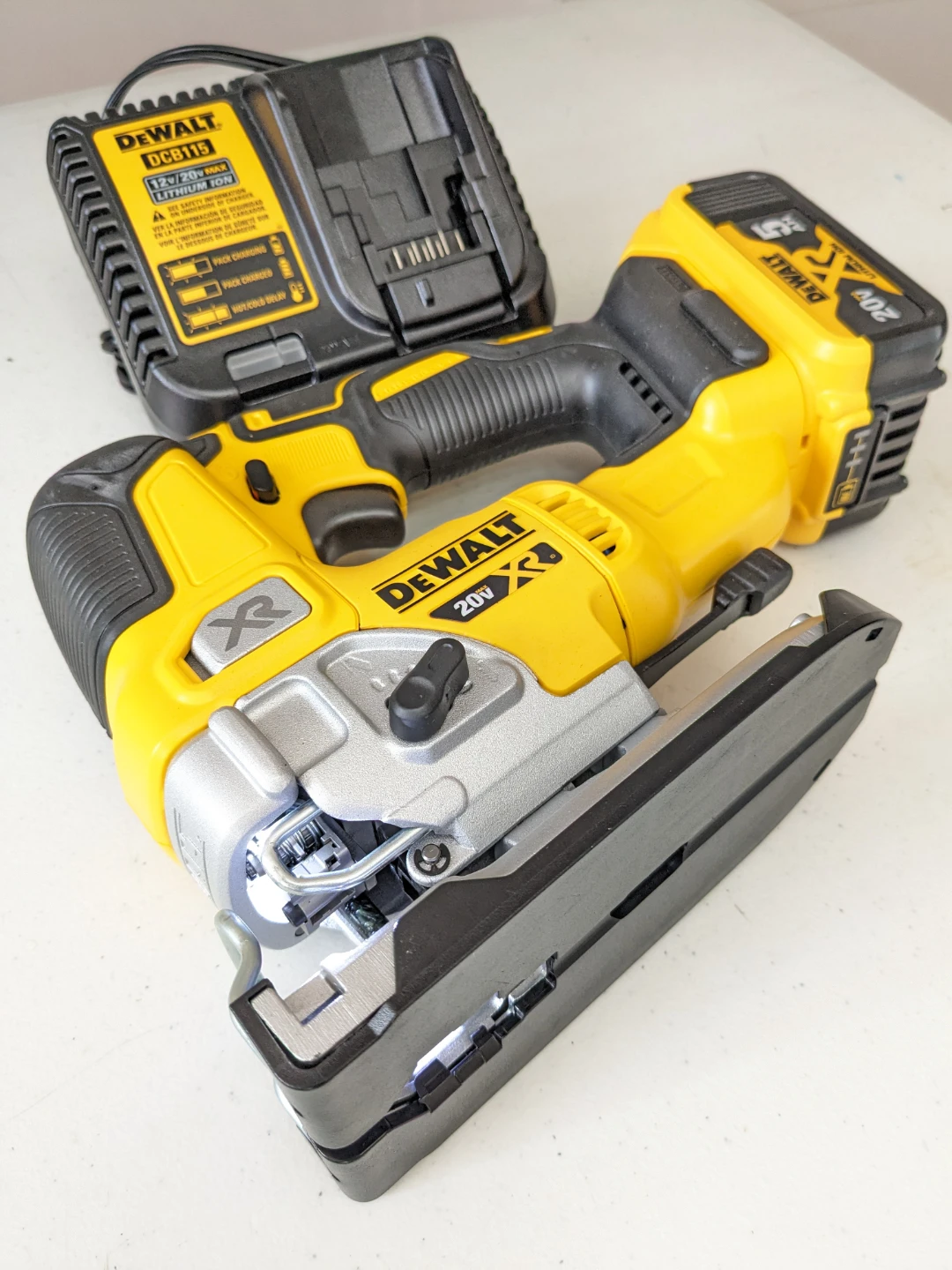 20V Max DeWalt XR Jigsaw Combo Kit - photo 3