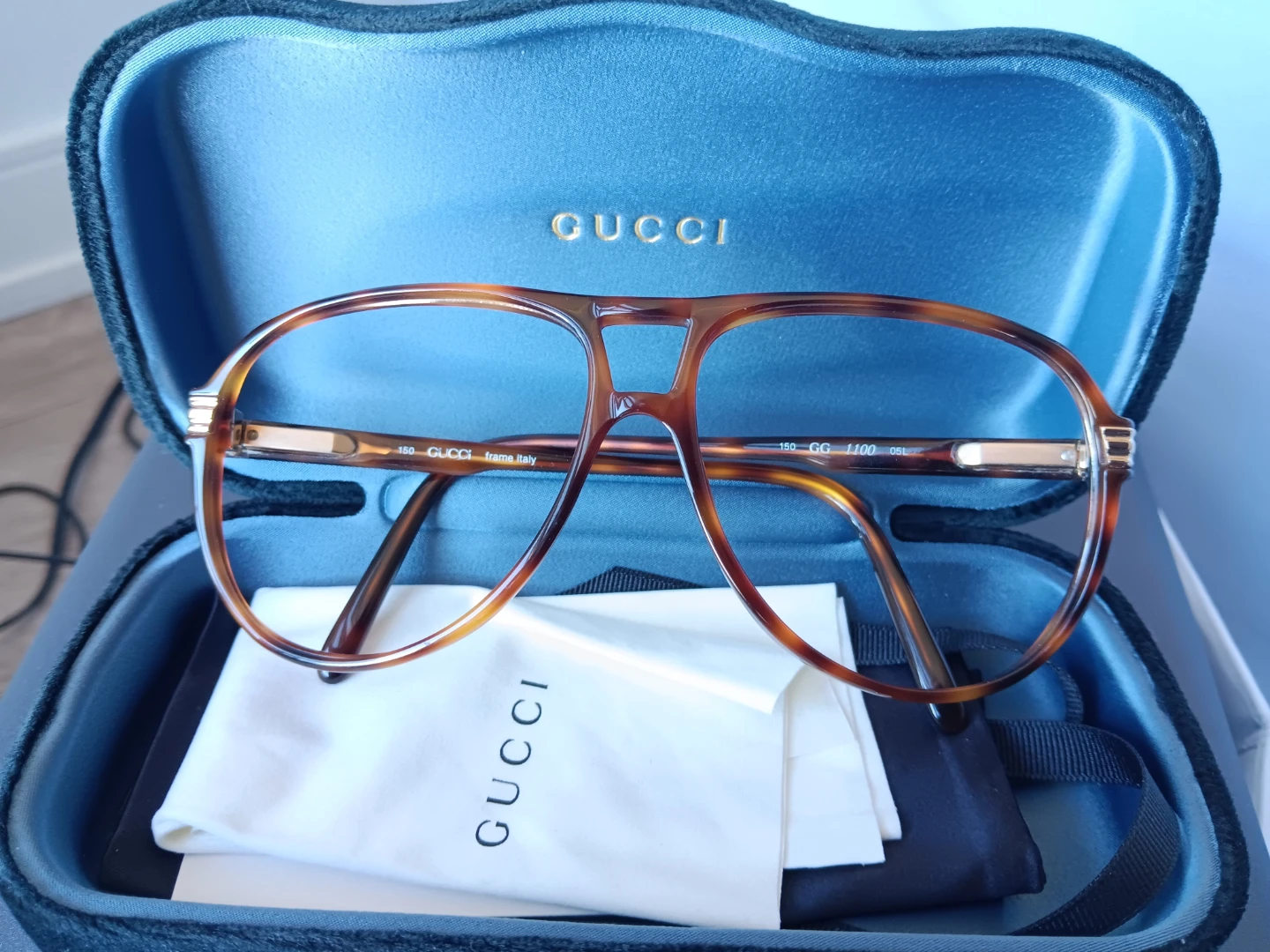 Vintage Gucci GG 1100 Large Tortoise Shell Aviator Frames