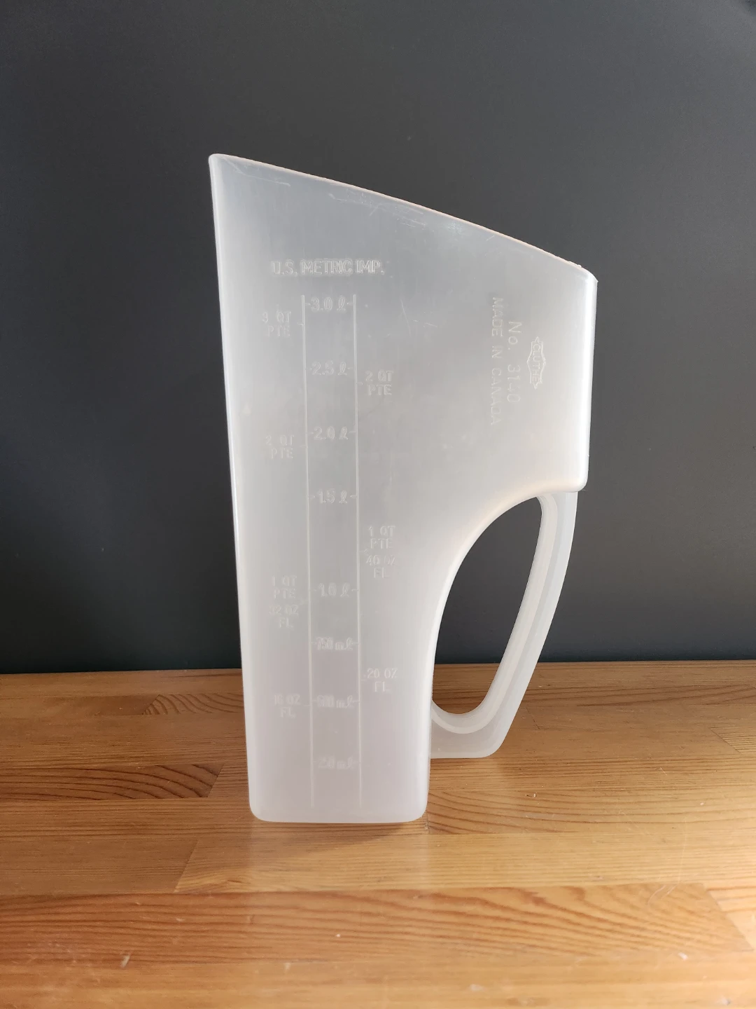 Measuring Scoop Pitcher Plastic 3L - photo 3