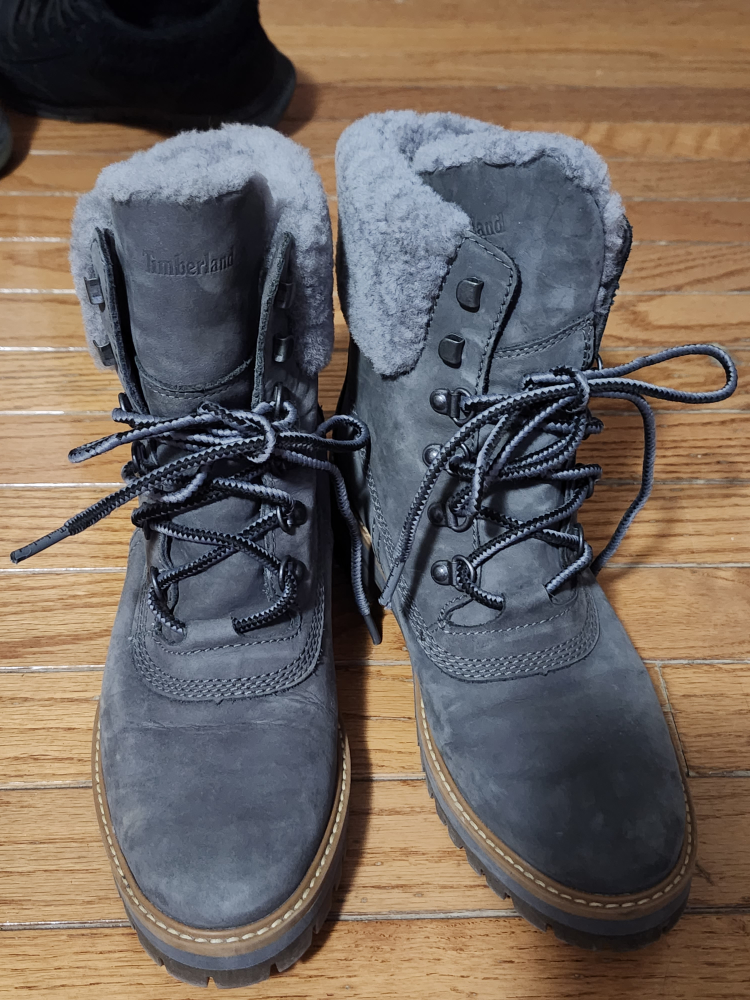 Timberland Women's Grey Suede Boots Size 8 - photo 2