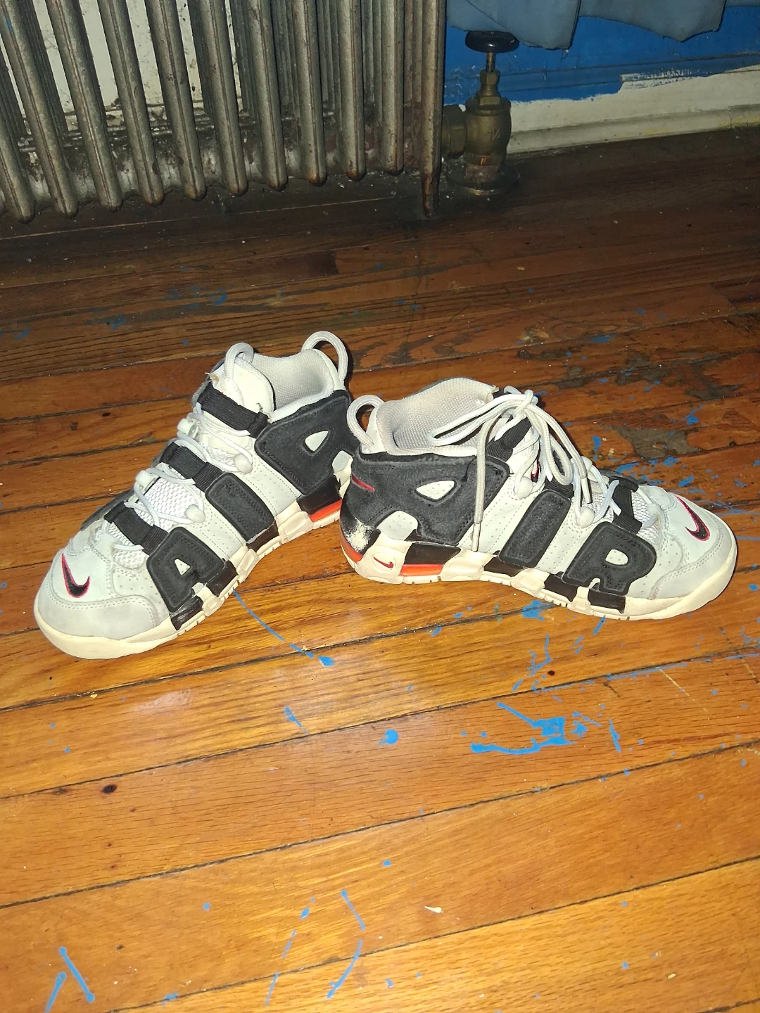 Nike Air More Uptempo Sneakers Size 4.5Y - photo 2