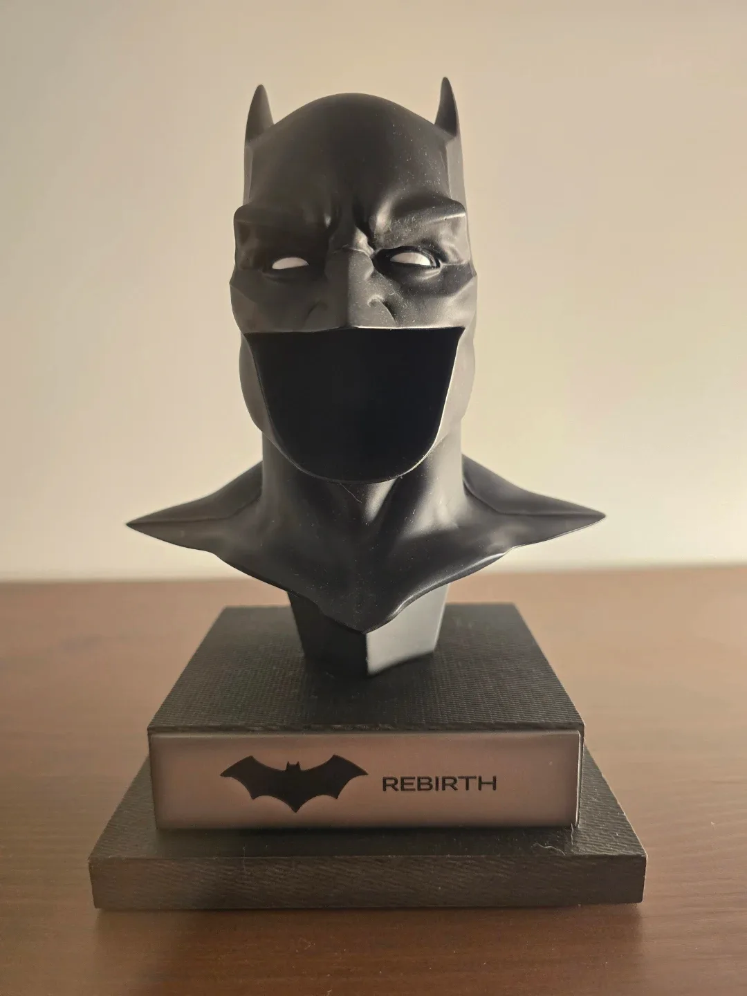 DC Collectibles Batman Rebirth Bust Limited Edition