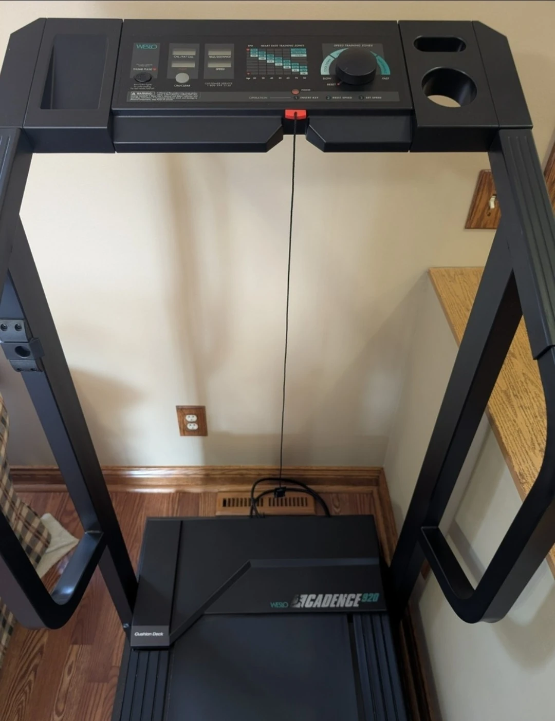 Weslo Cadence Treadmill - photo 3