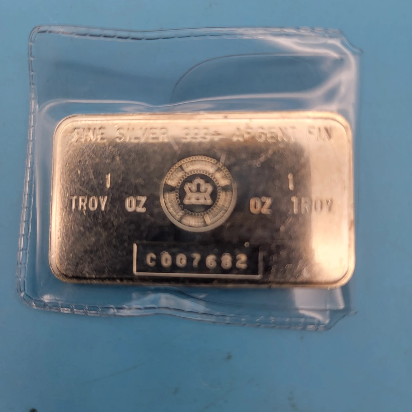 Royal Canadian Mint 1 troy ounce .999 fine silver bar.