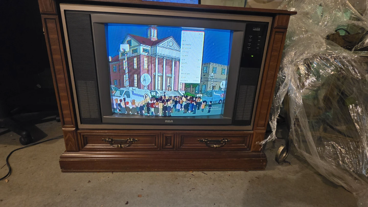 Vintage RCA CRT Television Cabinet - photo 2