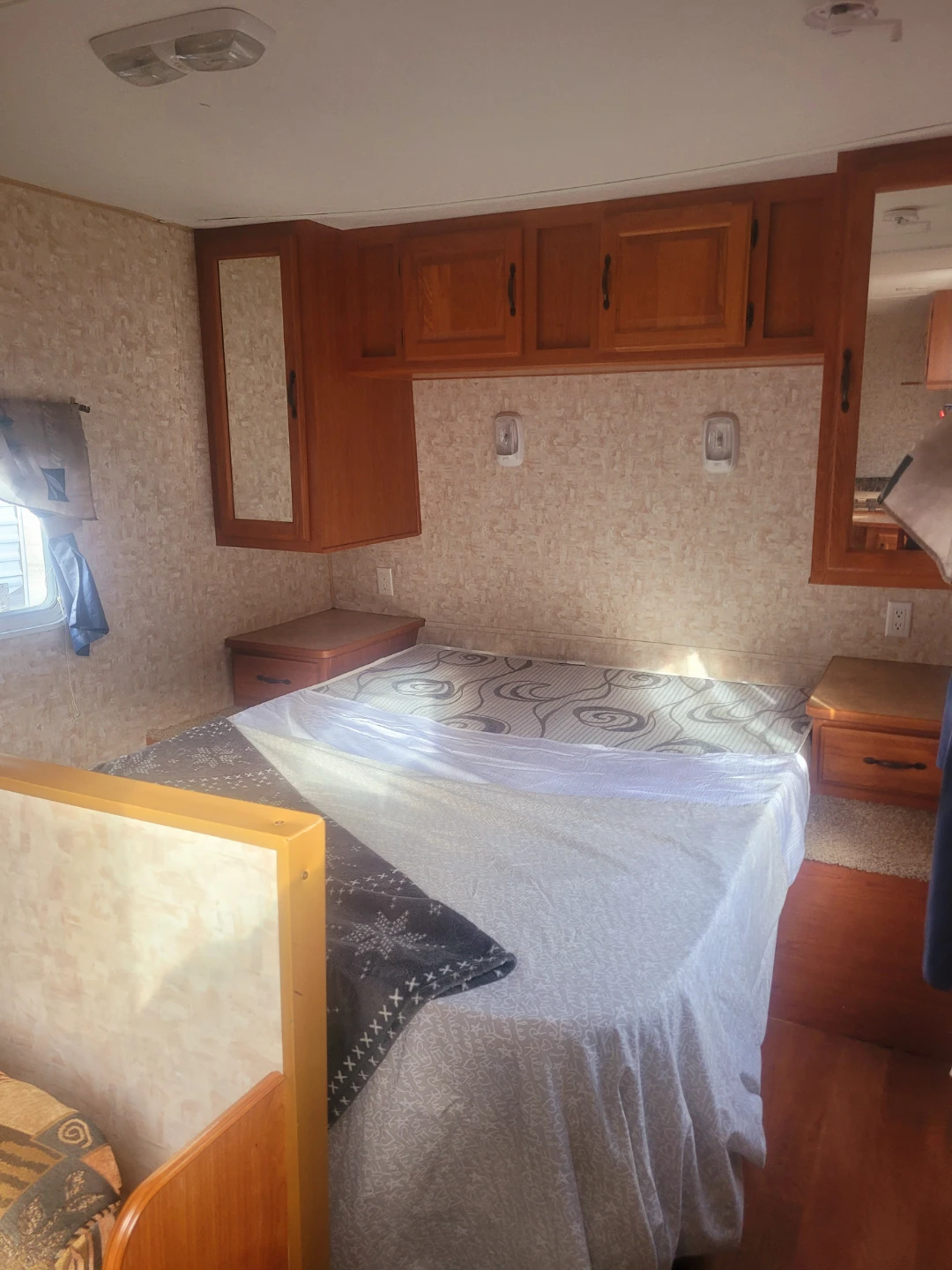 Travel Trailer Road runners $5000 - photo 3