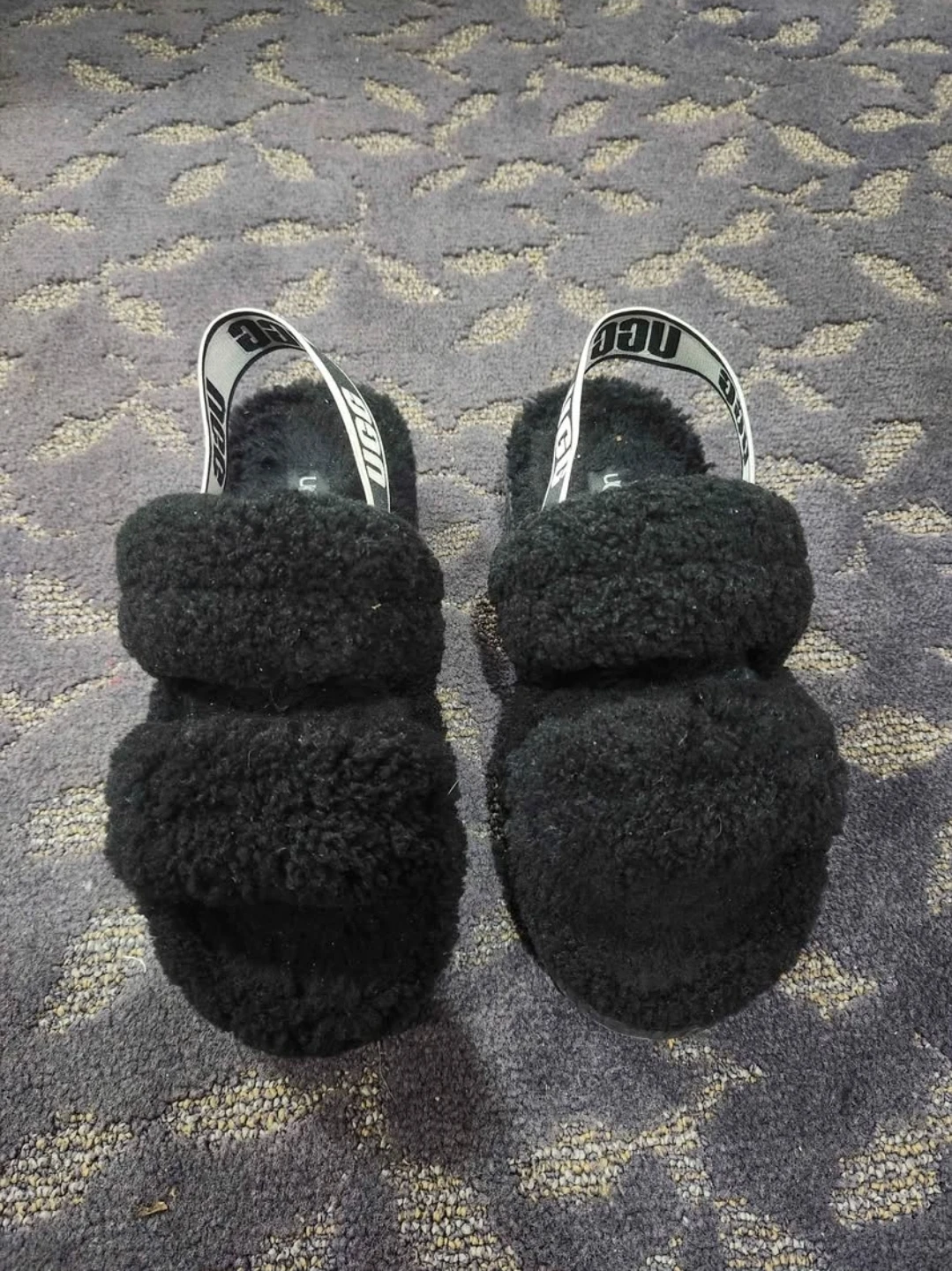 UGG Fluff Yeah Black Sandals - photo 2