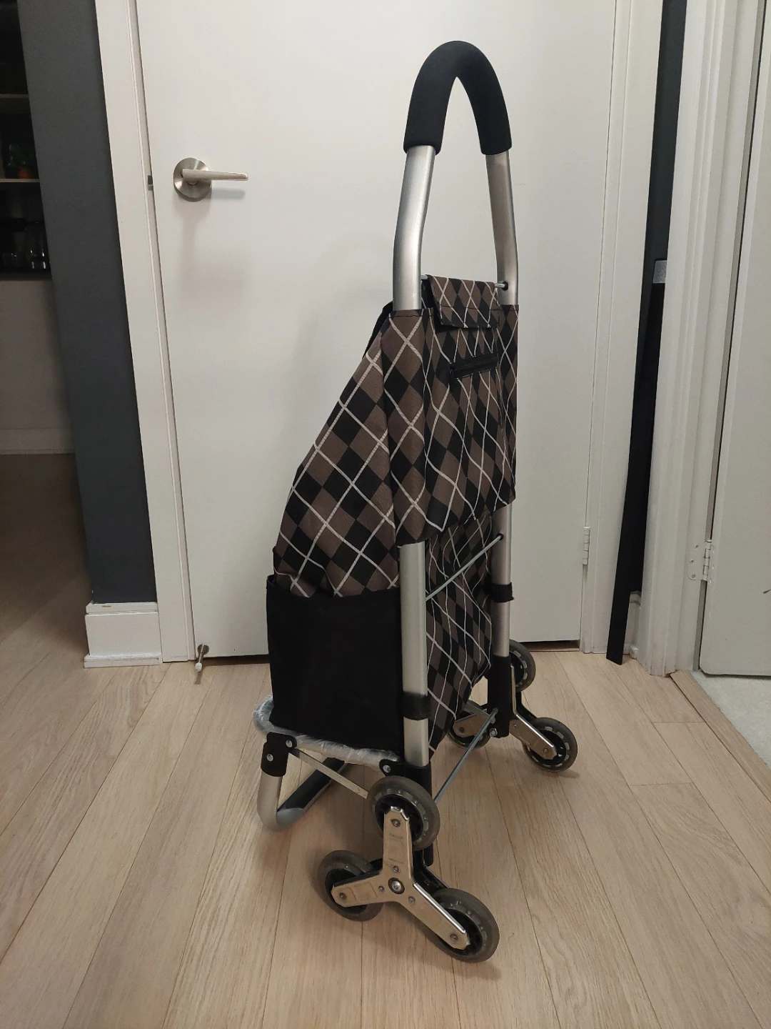 Shopping Trolley Cart (3 Wheeled) - photo 2