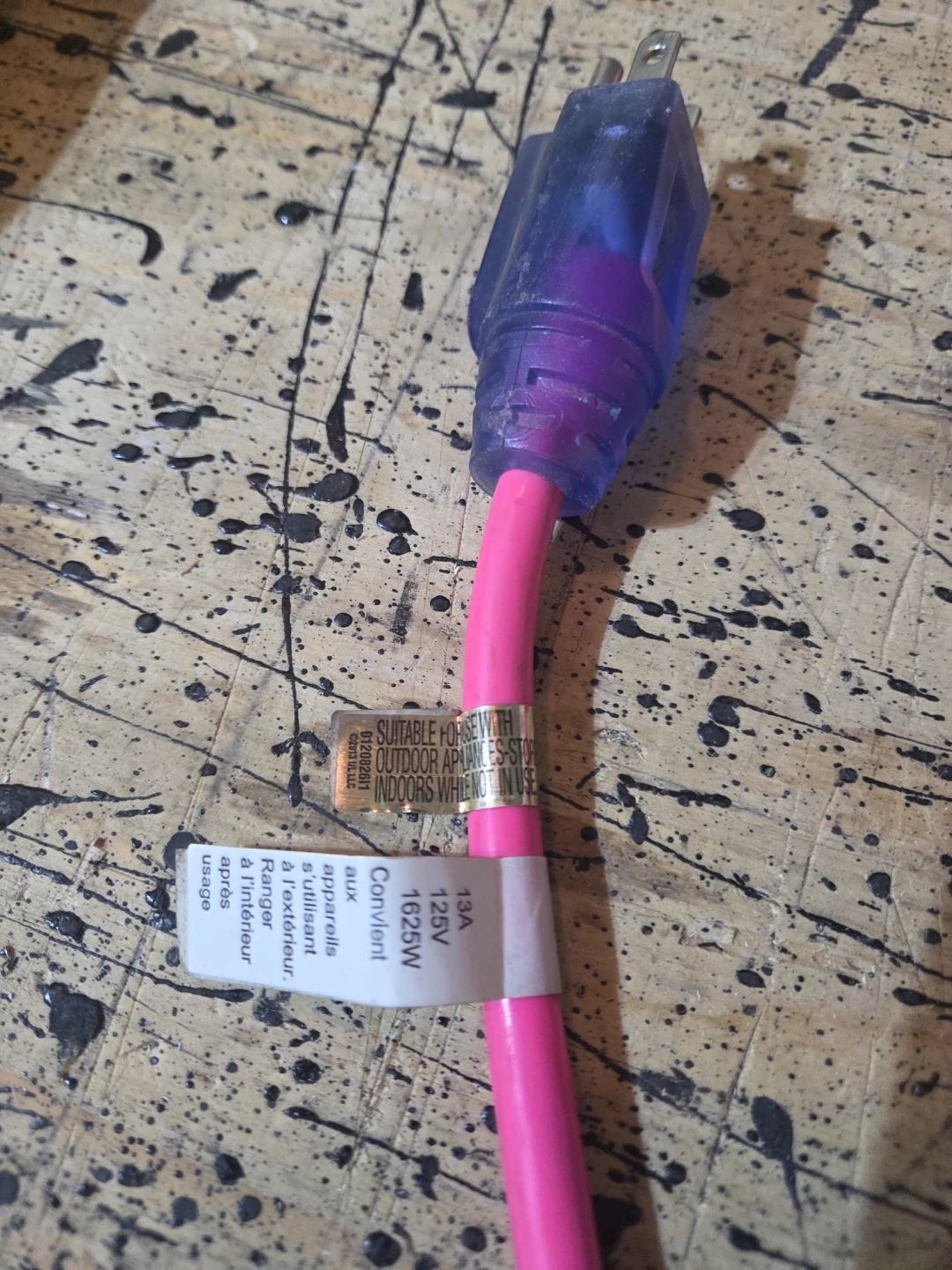 Heavy-Duty 100ft Extension Cord (12 Gauge / All-Weather) - photo 2