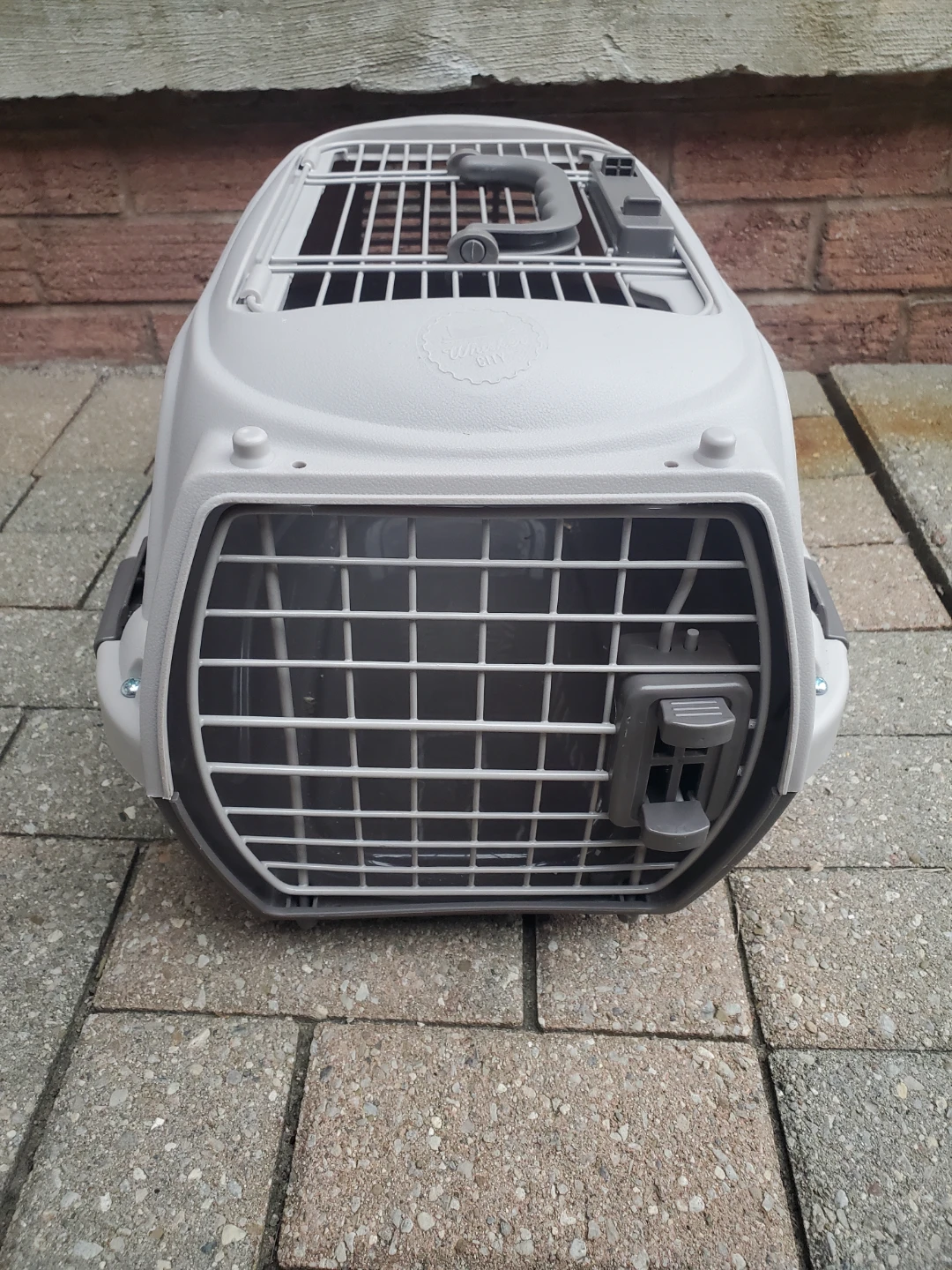 Whiskers City Pet Carrier