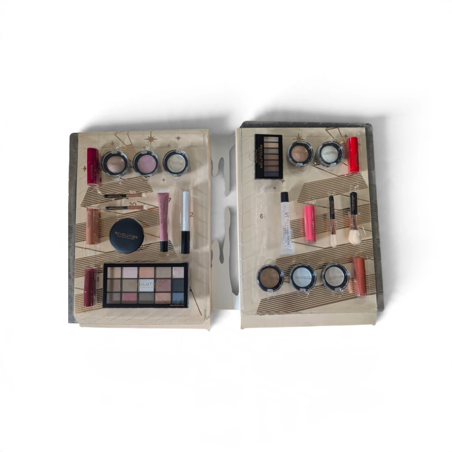Revolution Makeup Advent Calendar - photo 4
