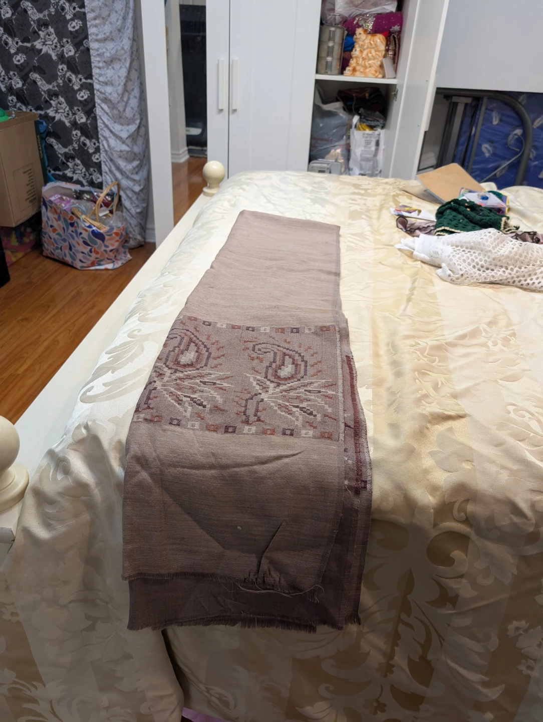 Brown Paisley Pattern Pashmina Shawl