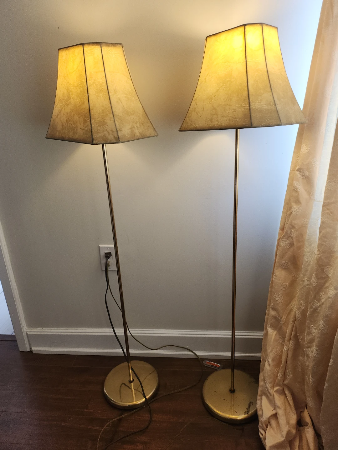 gold floor lamps