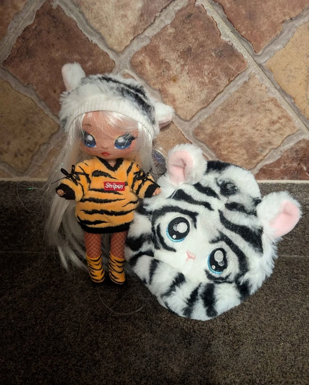 Na! Na! Na! Surprise Doll - Stripes Tiger