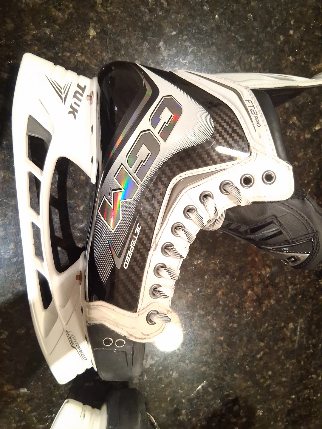 CCM Jetspeed FT8 Pro White Edition Senior Skates - photo 3